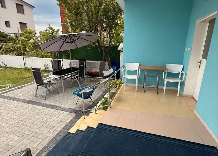 Vakantiehuis Gjoka